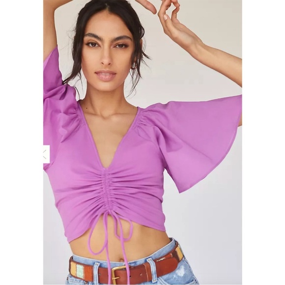 NWT Anthropologie Maeve Flutter Sleeve Ruched Crop Top Magenta - Picture 2 of 9